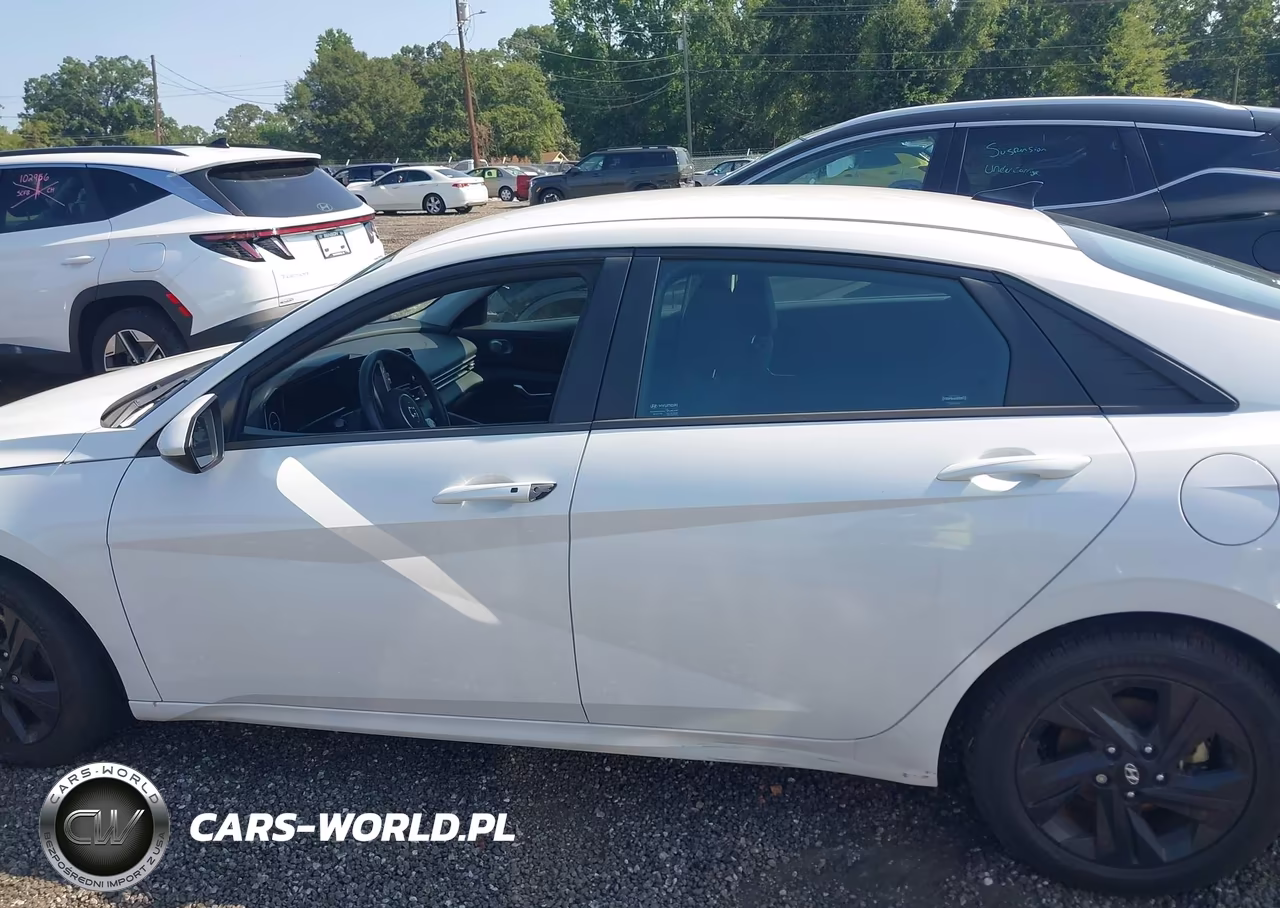 2022 Hyundai Elantra Sel VIN:5NPLS4AG2NH059779 - 14