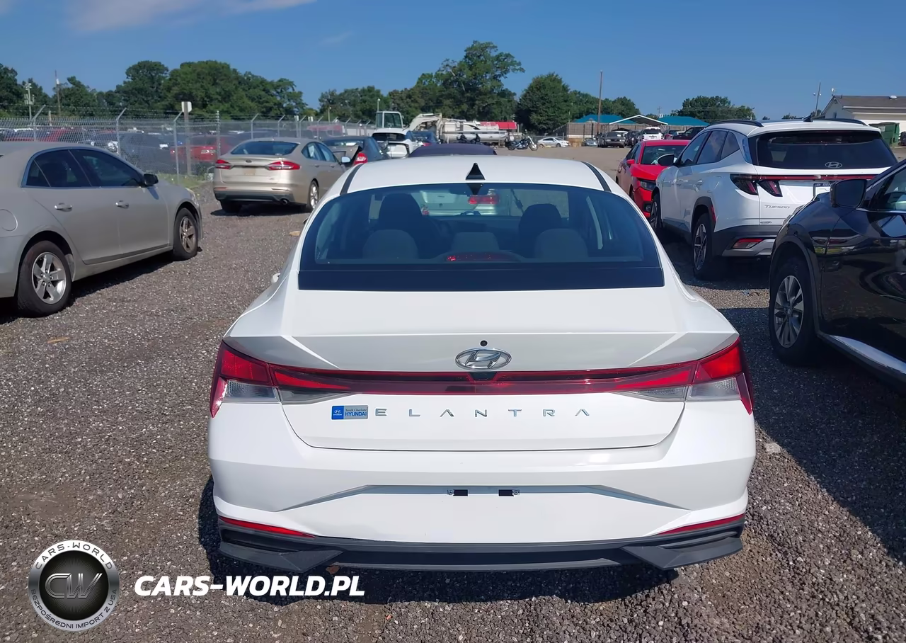 2022 Hyundai Elantra Sel VIN:5NPLS4AG2NH059779 - 16