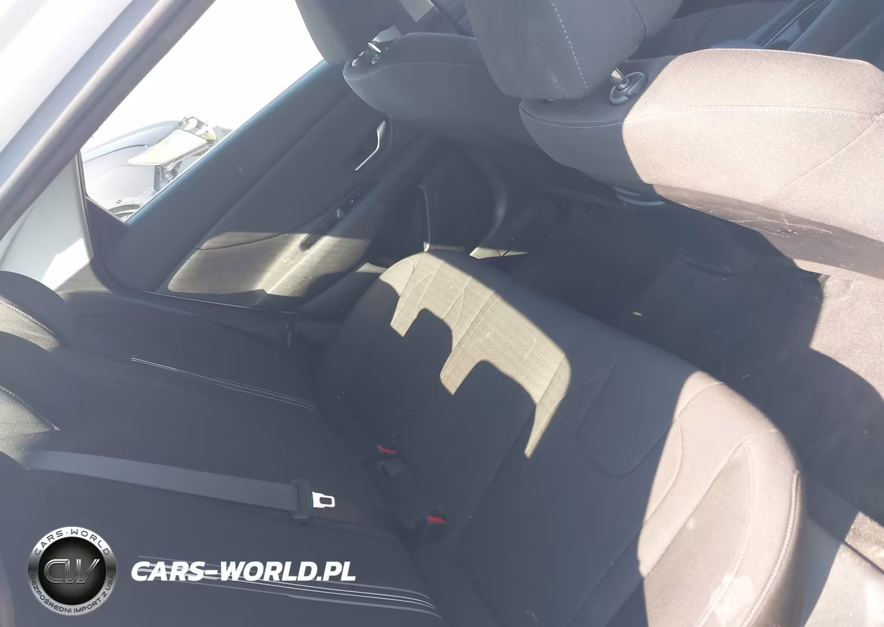 2022 Hyundai Elantra Sel VIN:5NPLS4AG2NH059779 - 8