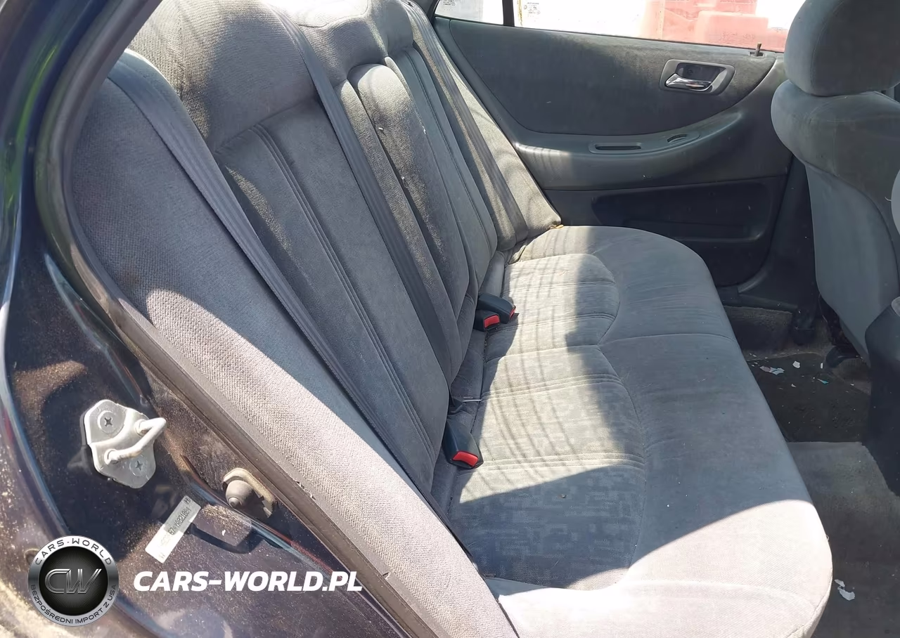 2000 Honda Accord 2.3 Ex VIN:1HGCG6674YA021084 - 8