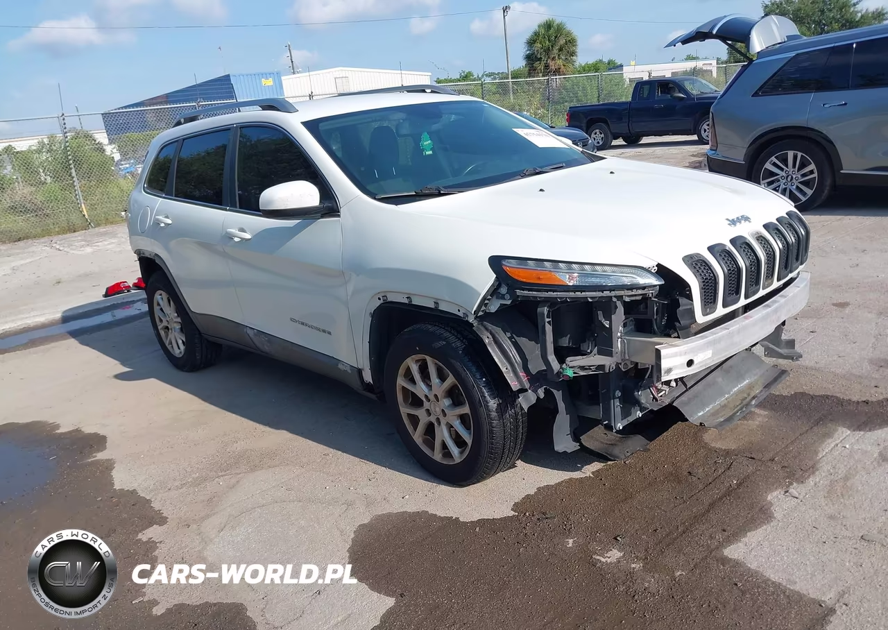 2016 Jeep Cherokee Latitude – zdjęcie 1 z 17