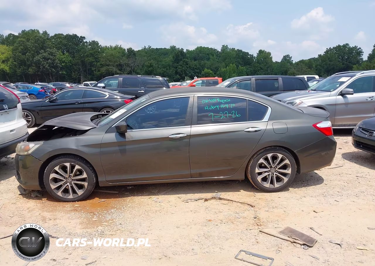 2015 Honda Accord Sport VIN:1HGCR2F59FA122412 - 14
