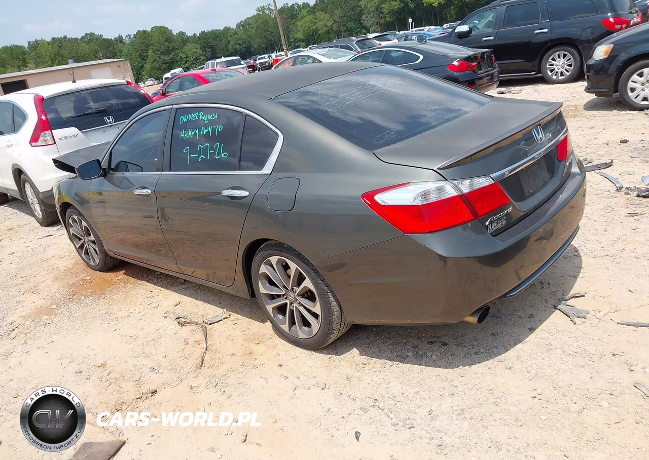 2015 Honda Accord Sport VIN:1HGCR2F59FA122412 - 3