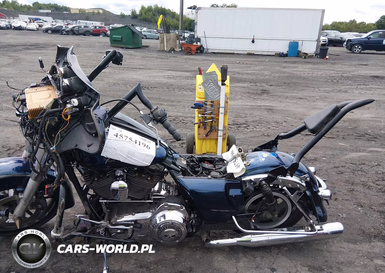 2012 Harley-Davidson Flhtcu Ultra Classic Electra Gld VIN:1HD1FCM12CB623117 - 13