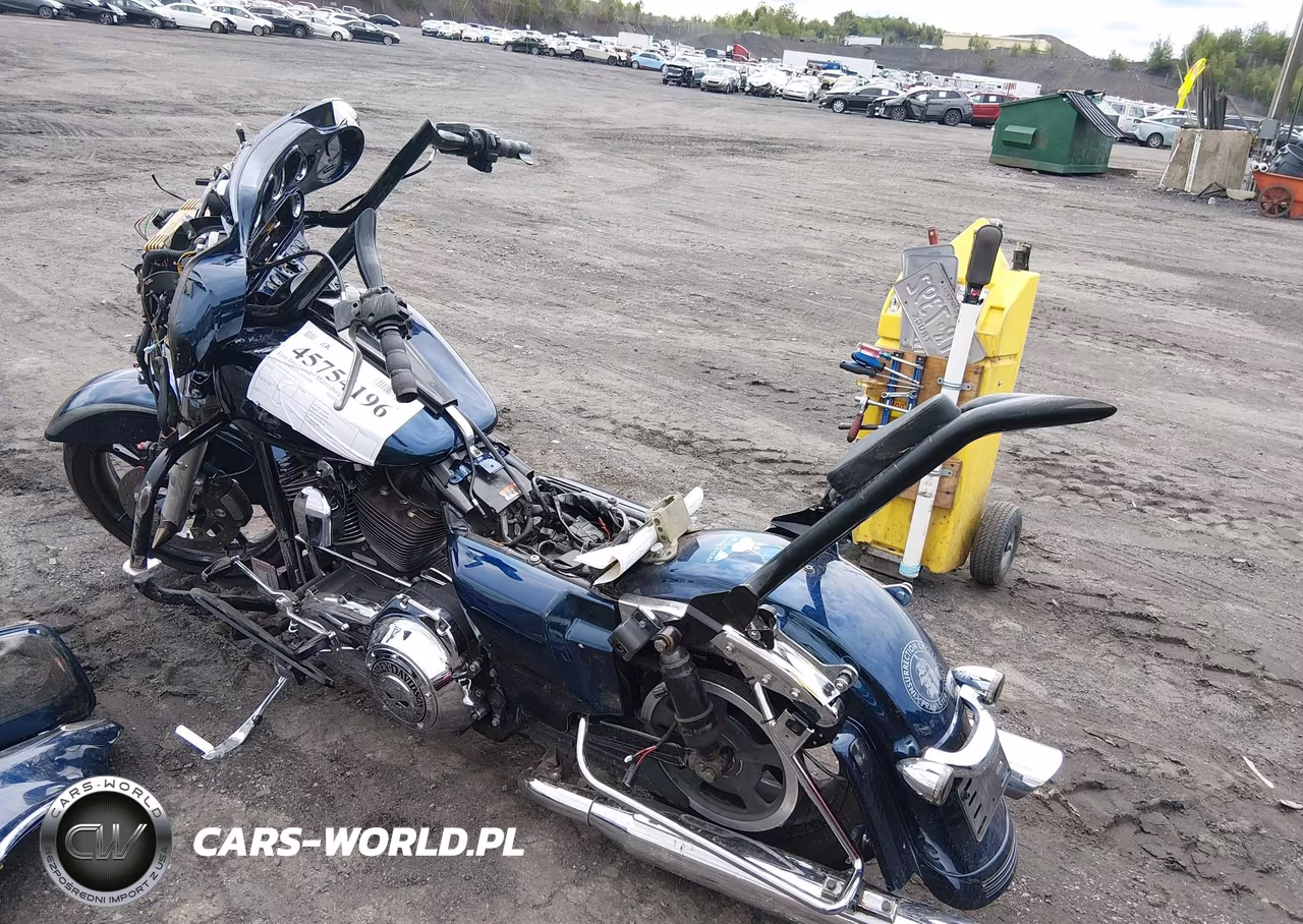2012 Harley-Davidson Flhtcu Ultra Classic Electra Gld VIN:1HD1FCM12CB623117 - 3
