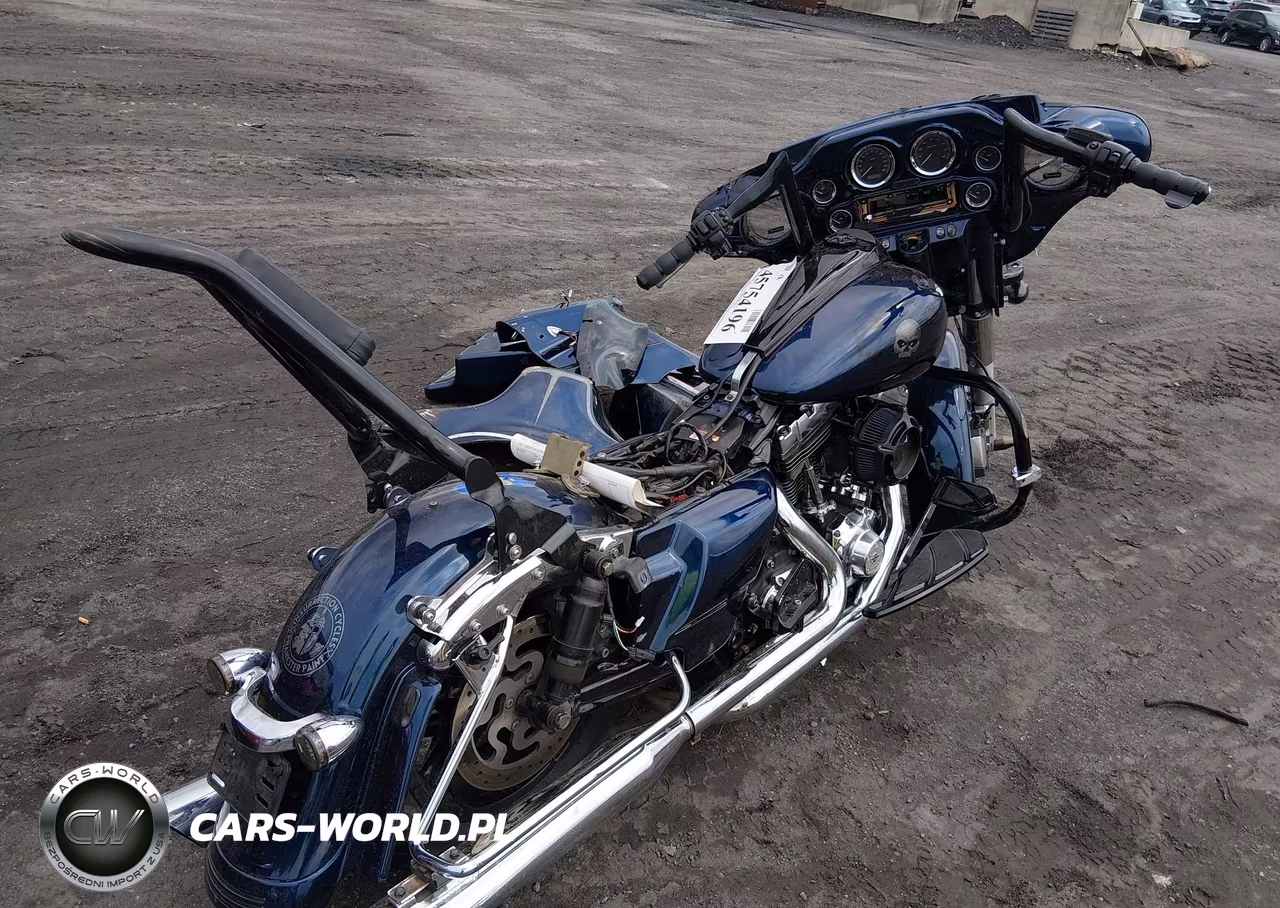 2012 Harley-Davidson Flhtcu Ultra Classic Electra Gld VIN:1HD1FCM12CB623117 - 4
