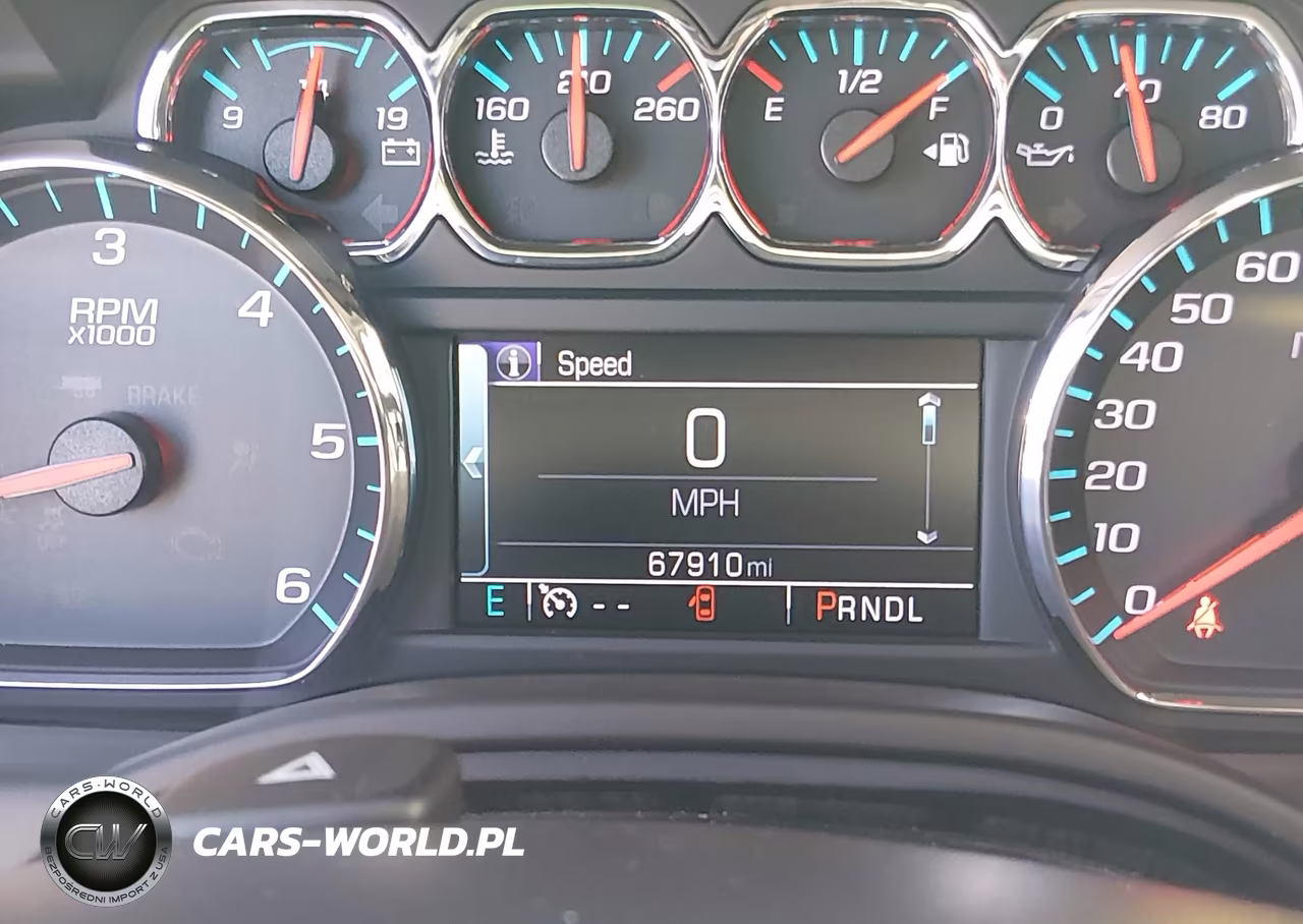 2017 Chevrolet Tahoe Ls VIN:1GNSKAEC7HR266514 - 16