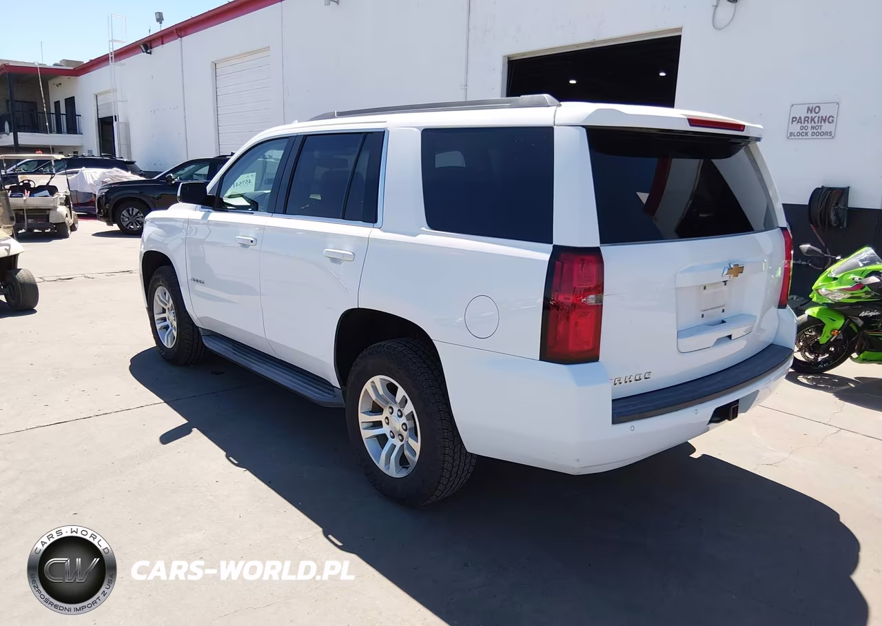 2017 Chevrolet Tahoe Ls VIN:1GNSKAEC7HR266514 - 3
