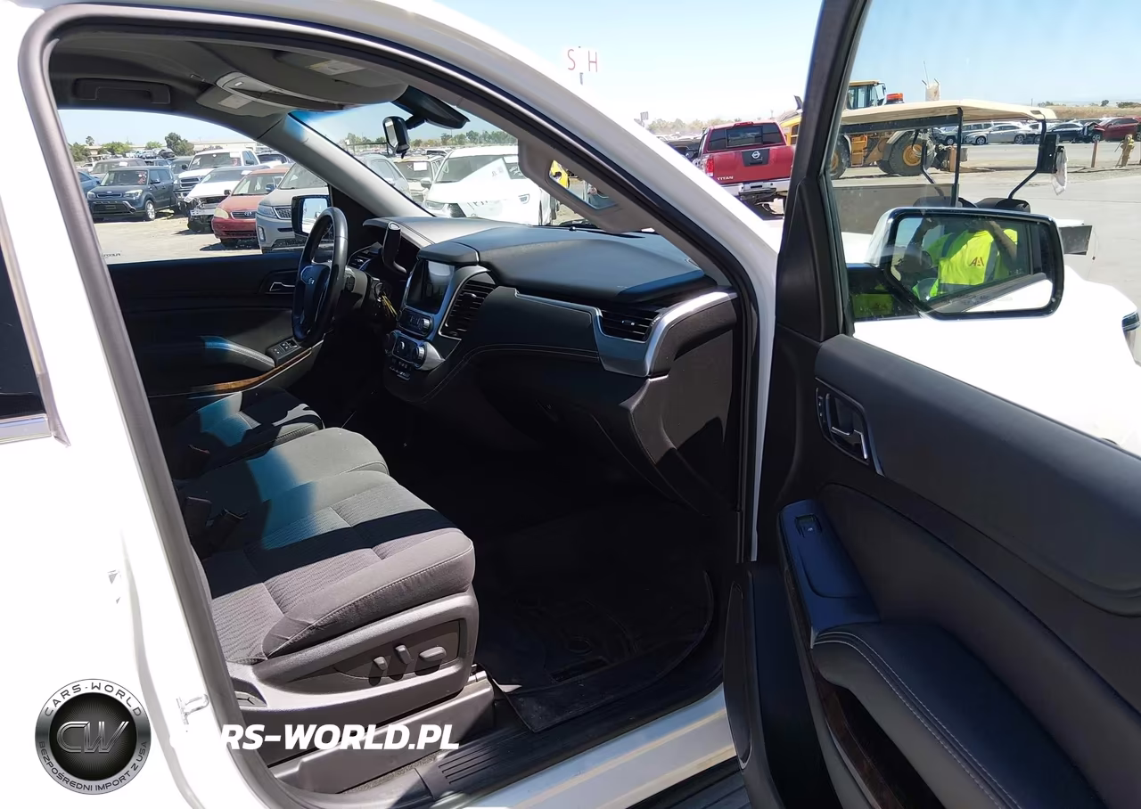 2017 Chevrolet Tahoe Ls VIN:1GNSKAEC7HR266514 - 5