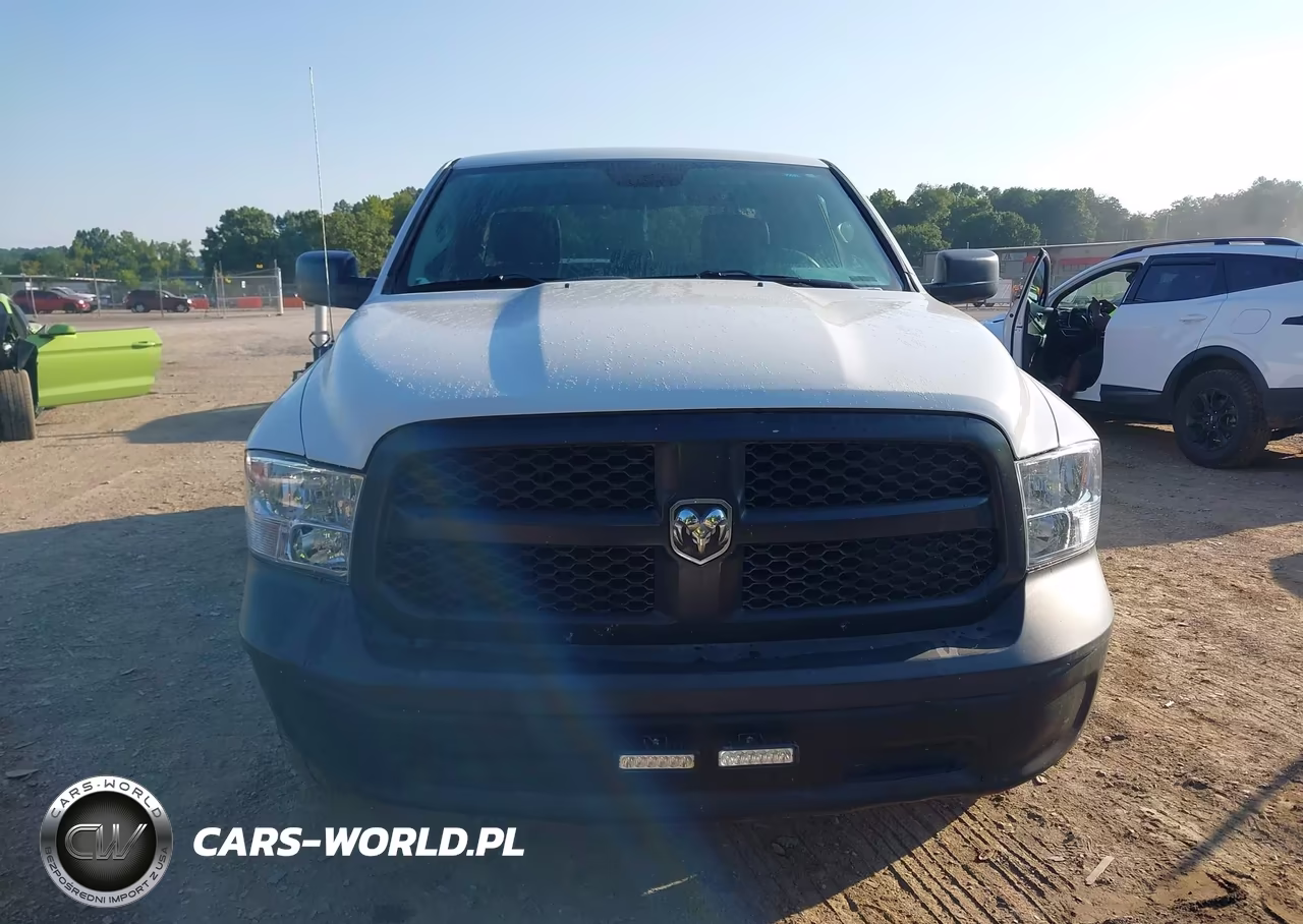 2018 Ram 1500 Tradesman 4X2 6'4 Box VIN:1C6RR6FG8JS229592 - 12