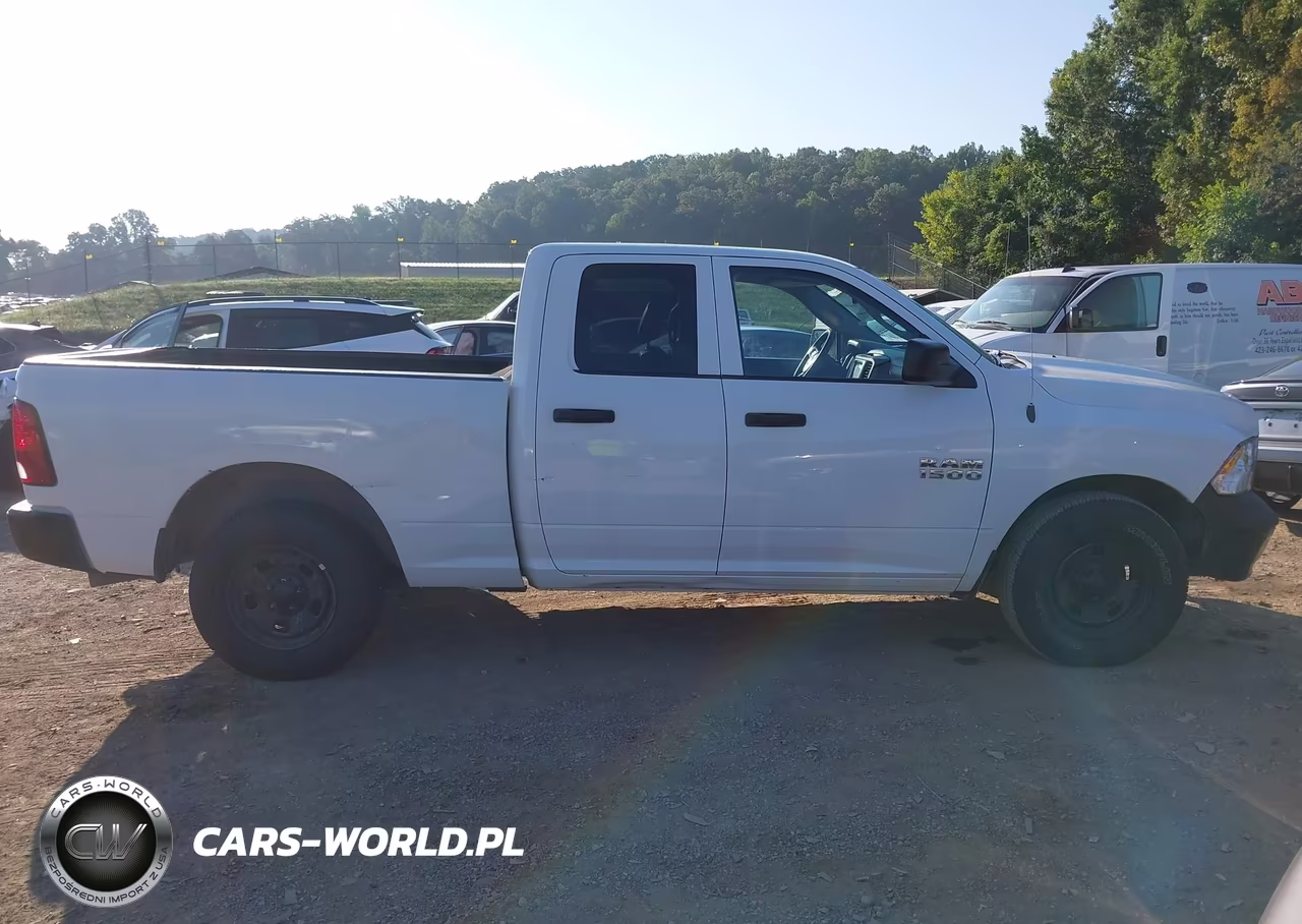 2018 Ram 1500 Tradesman 4X2 6'4 Box VIN:1C6RR6FG8JS229592 - 13