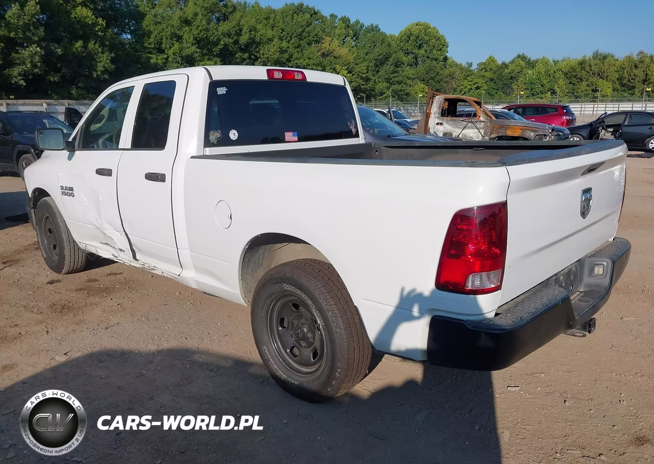 2018 Ram 1500 Tradesman 4X2 6'4 Box VIN:1C6RR6FG8JS229592 - 3