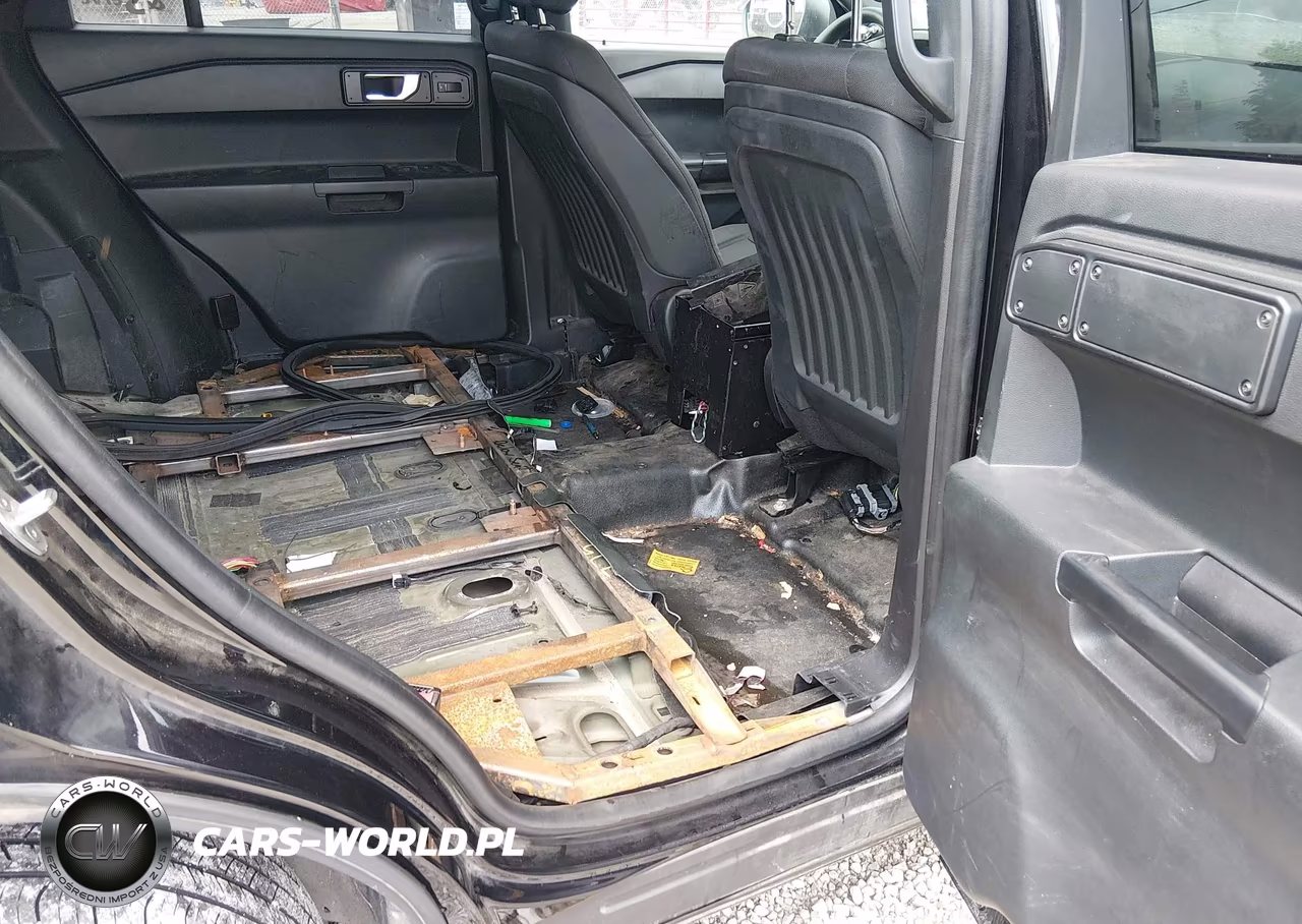 2022 Ford Police Interceptor Utility VIN:1FM5K8ACONGB74152 - 8
