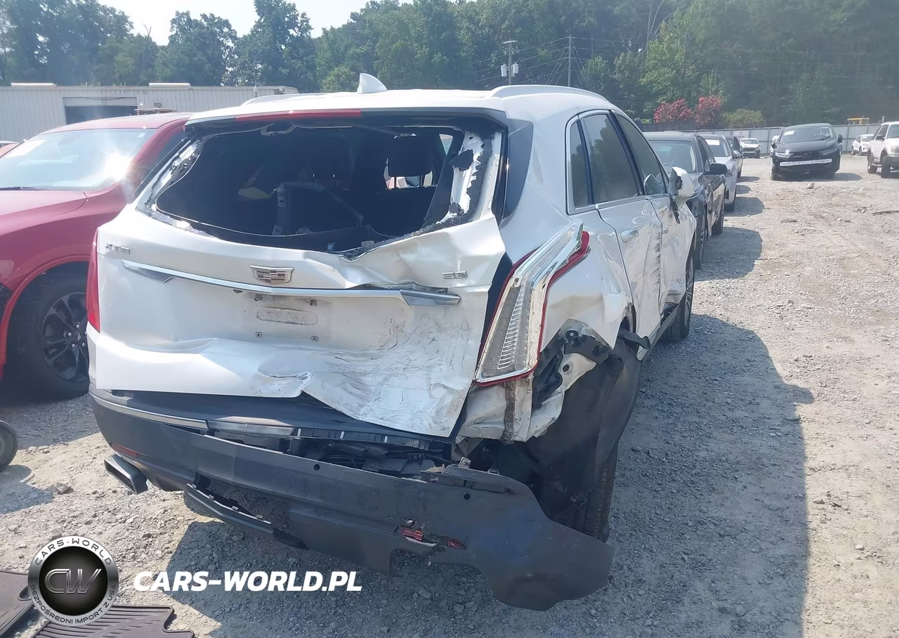 2017 Cadillac Xt5 Luxury VIN:1GYKNBRS4HZ120752 - 4