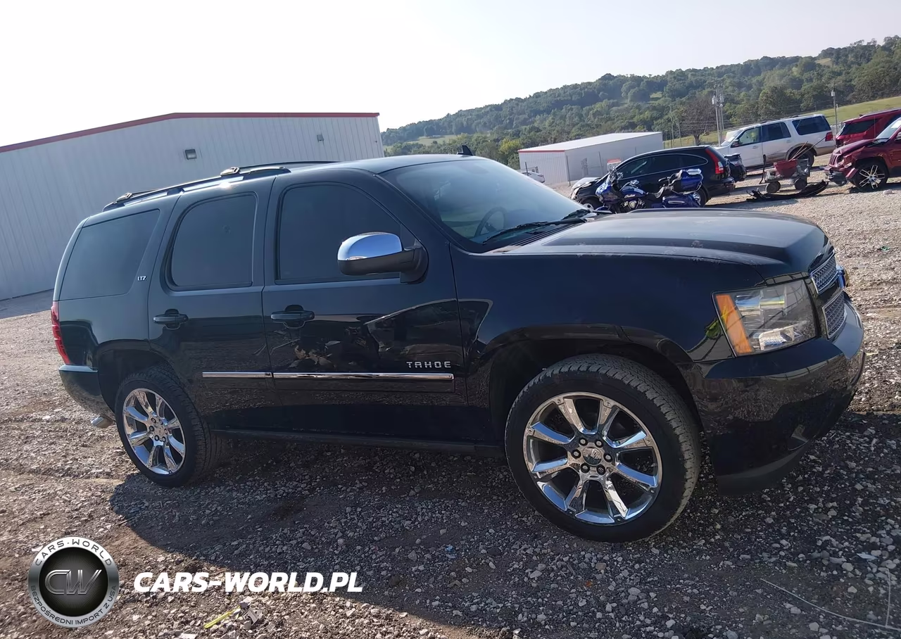 2013 Chevrolet Tahoe Ltz VIN:1GNSKCE02DR323567 - 13