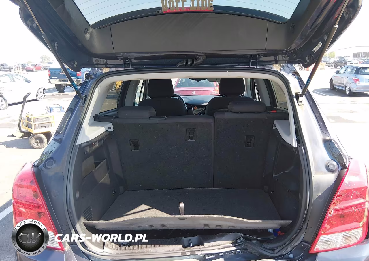 2019 Chevrolet Trax Ls VIN:3GNCJKSB3KL268008 - 17