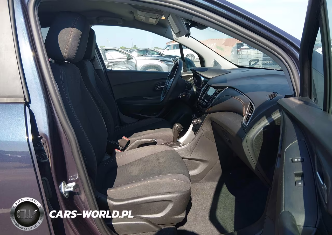 2019 Chevrolet Trax Ls VIN:3GNCJKSB3KL268008 - 5