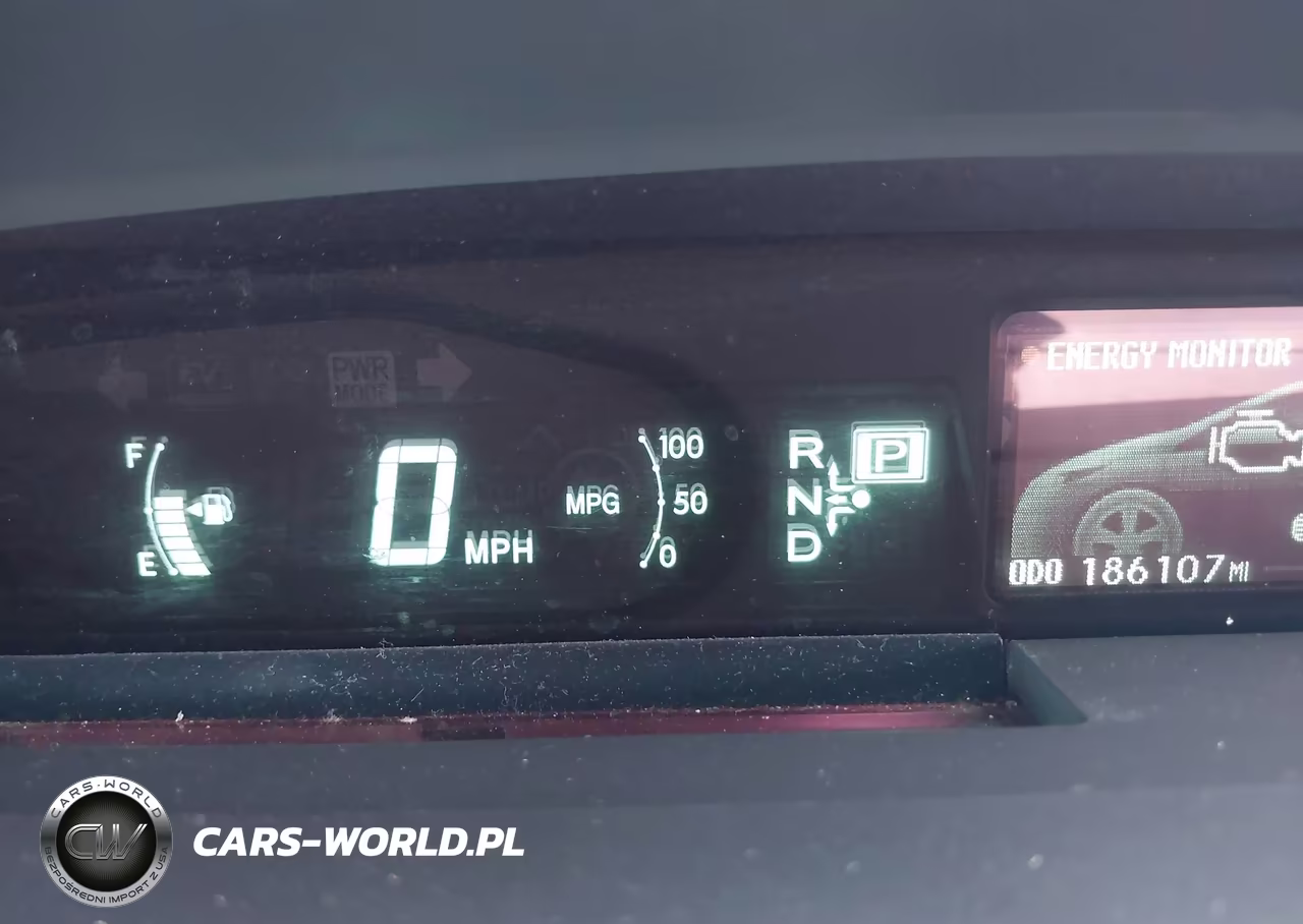2015 Toyota Prius Persona Series Special Edition VIN:JTDKN3DU3F0409319 - 7