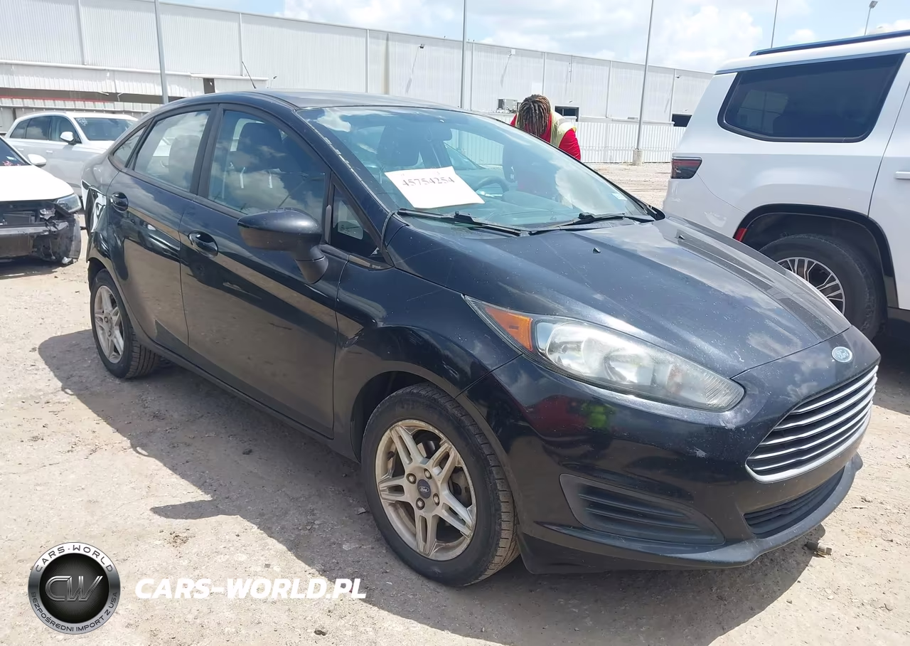 2018 Ford Fiesta Se – zdjęcie 1 z 13