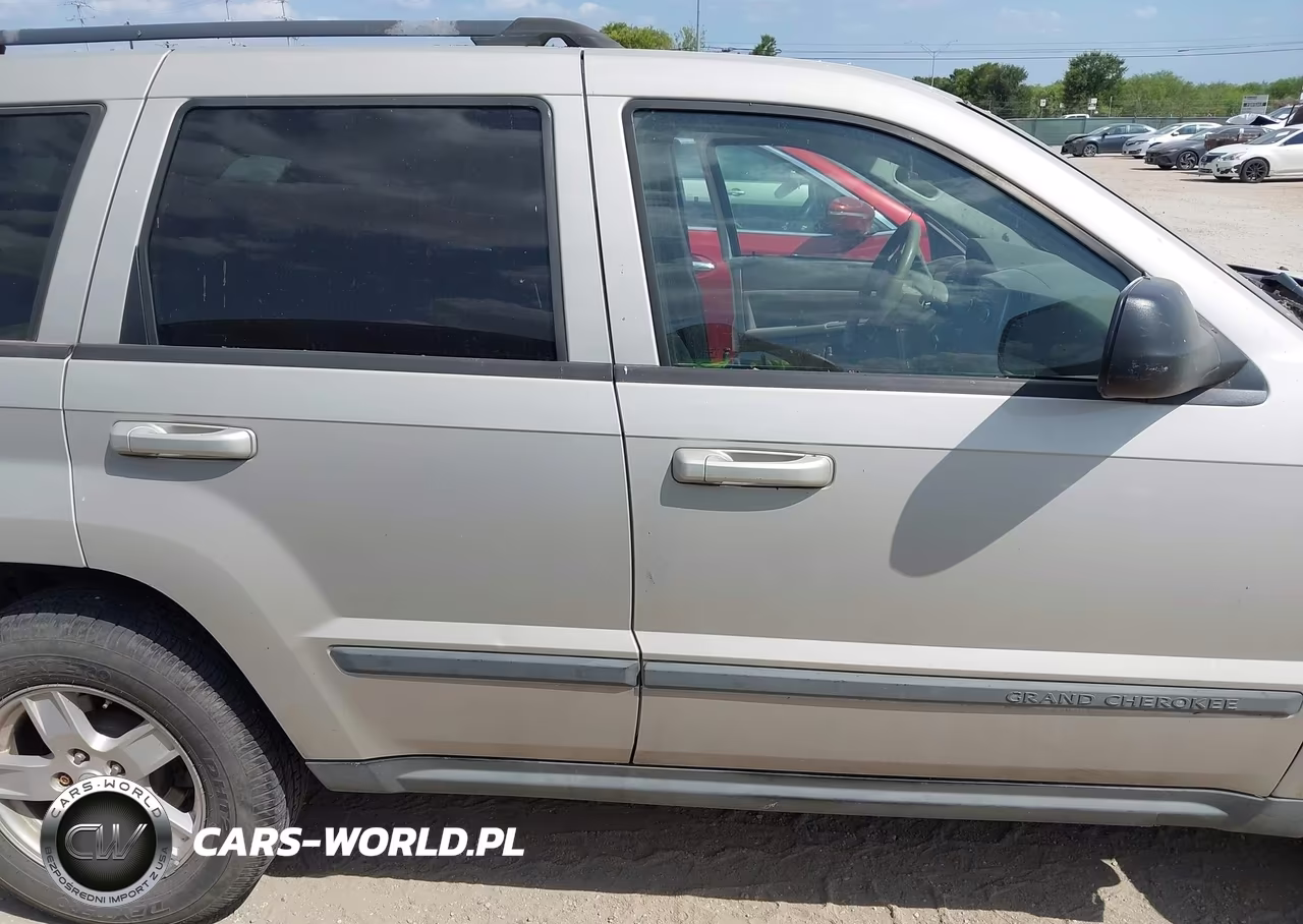 2007 Jeep Grand Cherokee Laredo VIN:1J8GS48K87C535603 - 12