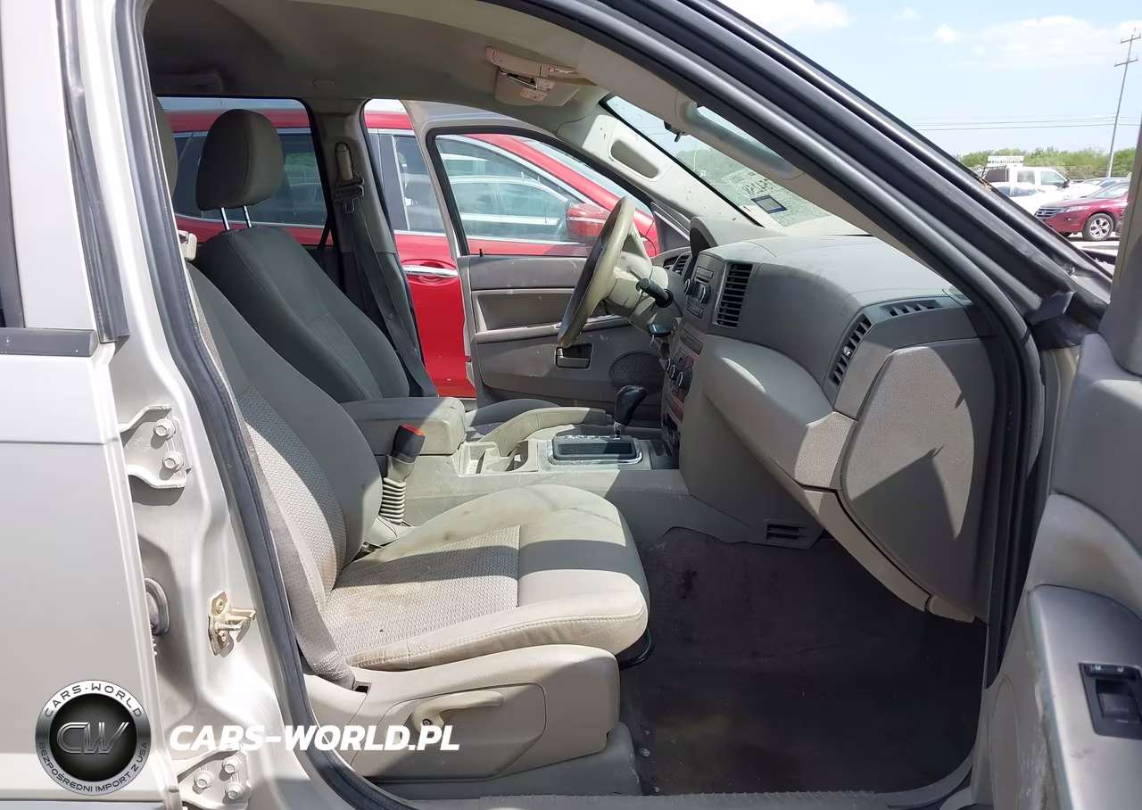 2007 Jeep Grand Cherokee Laredo VIN:1J8GS48K87C535603 - 5