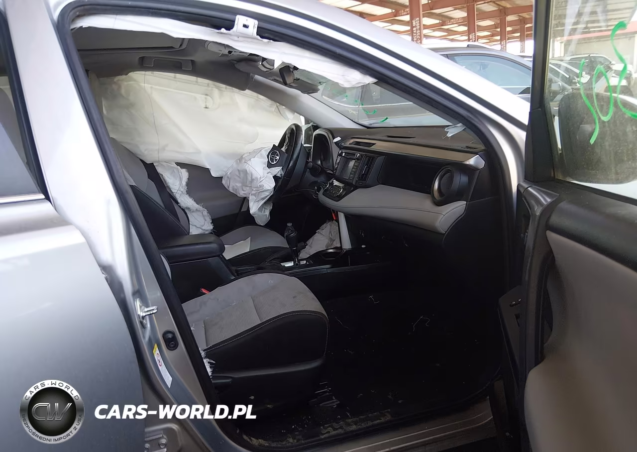 2018 Toyota Rav4 Xle VIN:JTMWFREV6JJ173891 - 5