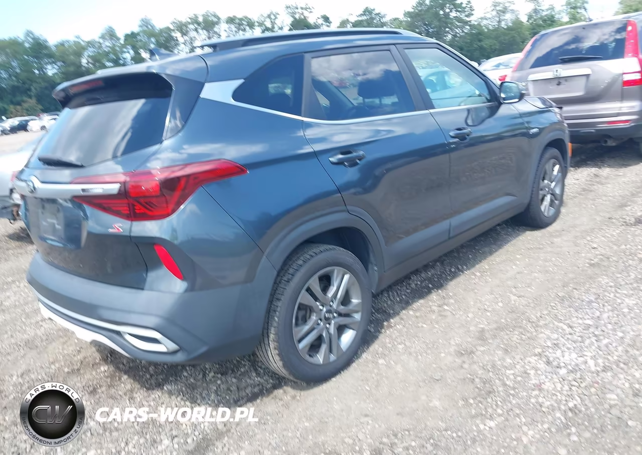 2021 Kia Seltos S VIN:KNDEUCAA0M7073126 - 4