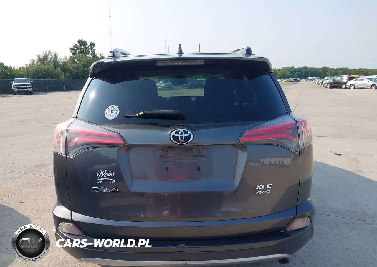 2017 Toyota Rav4 Xle VIN:JTMRFREV7HJ711117 - 16