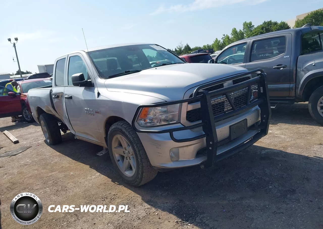 2017 Ram 1500 Express 4X4 6'4 Box VIN:1C6RR7FT1HS593155 - 1