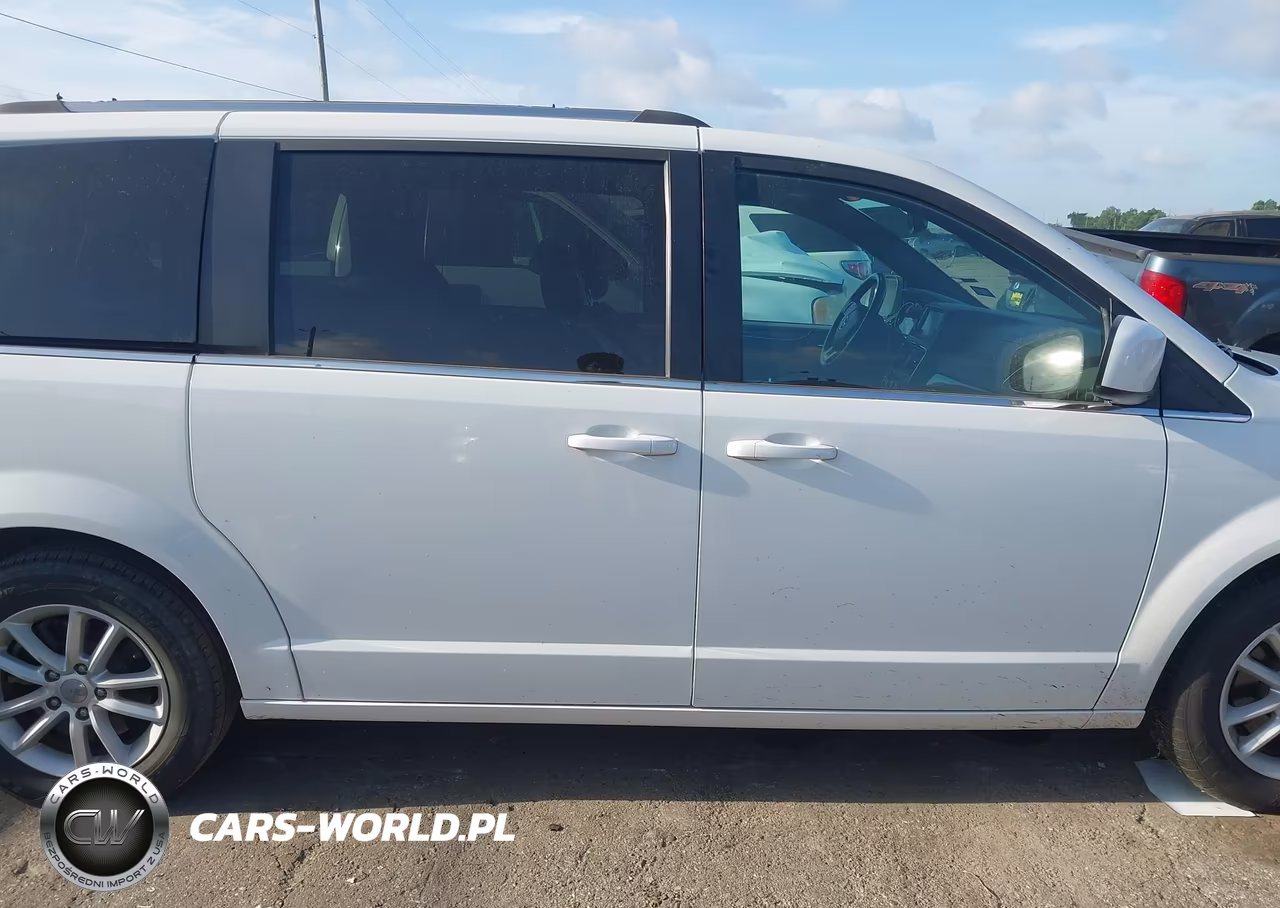 2019 Dodge Grand Caravan Sxt VIN:2C4RDGCG5KR561994 - 14