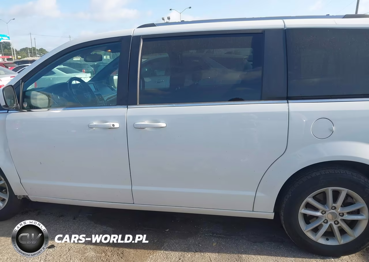 2019 Dodge Grand Caravan Sxt VIN:2C4RDGCG5KR561994 - 15