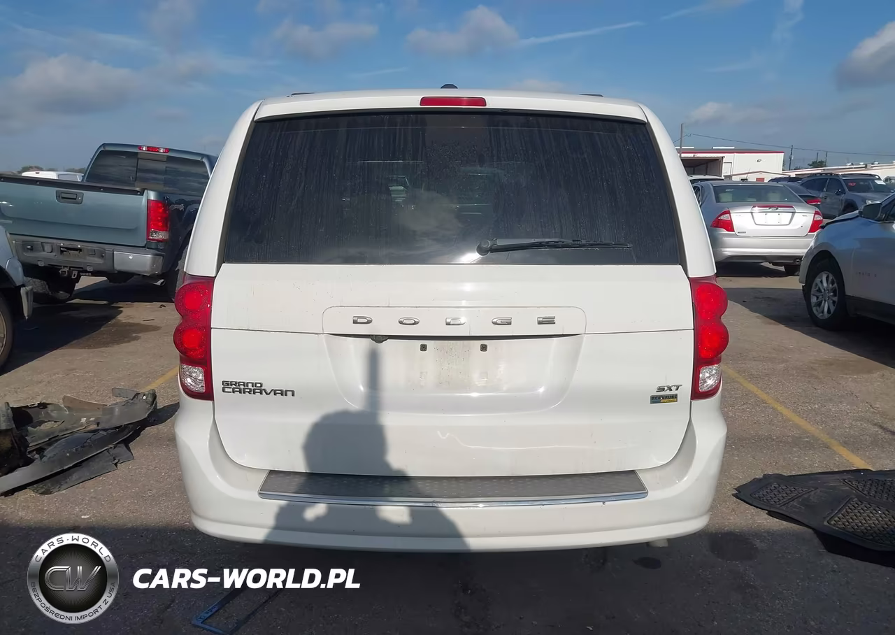 2019 Dodge Grand Caravan Sxt VIN:2C4RDGCG5KR561994 - 17