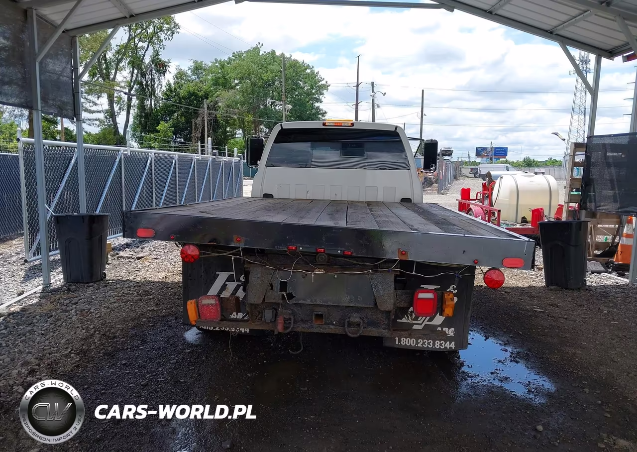 2006 Chevrolet Silverado 3500 Chassis Work Truck VIN:1GBJK39U36E232727 - 16