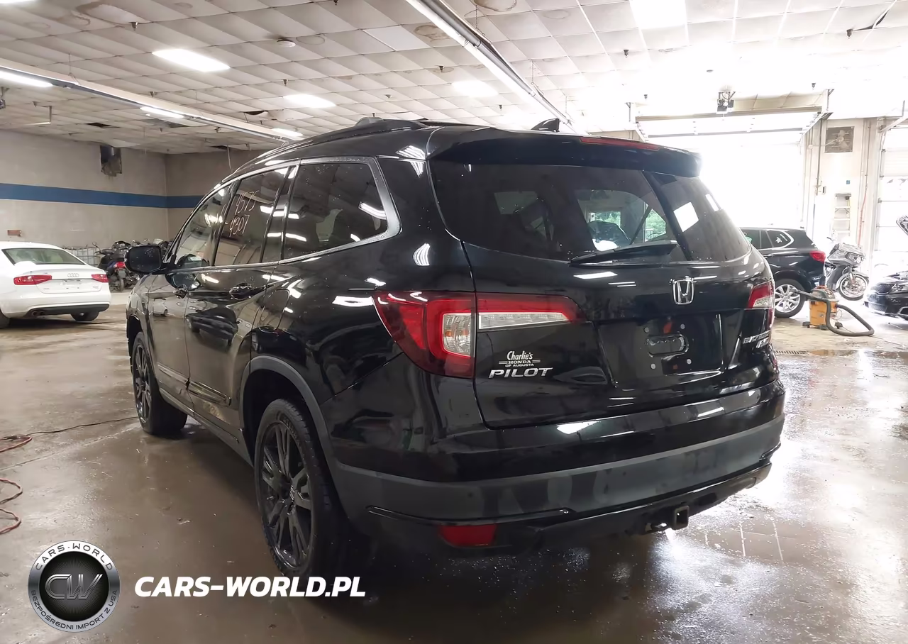 2021 Honda Pilot Awd Black Edition VIN:5FNYF6H76MB021660 - 3