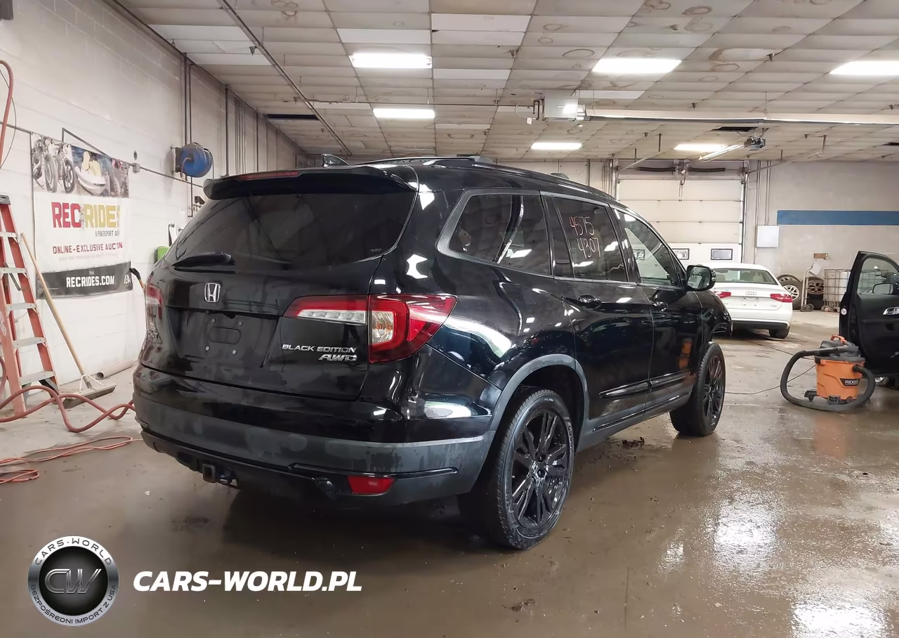 2021 Honda Pilot Awd Black Edition VIN:5FNYF6H76MB021660 - 4