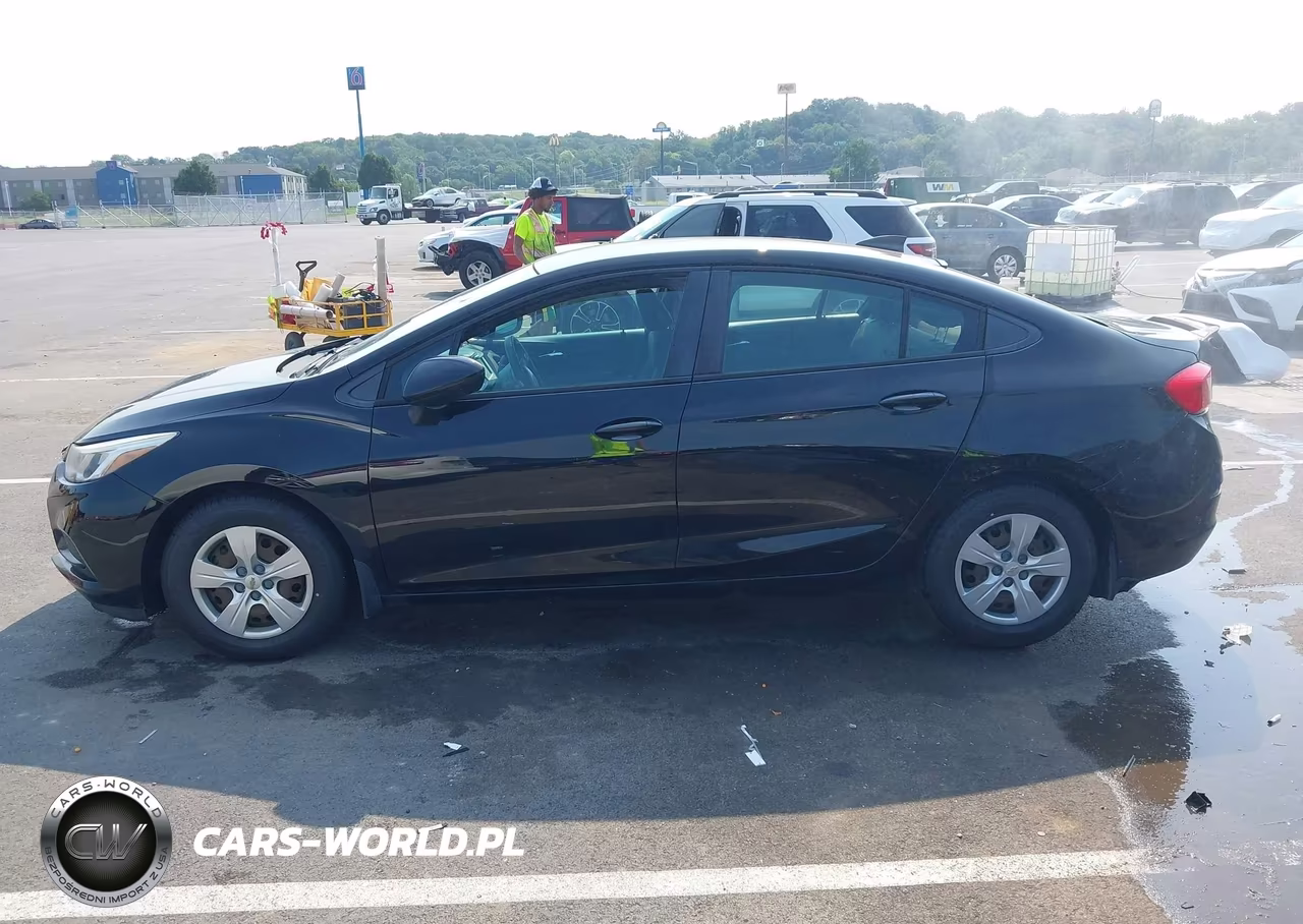 2016 Chevrolet Cruze Ls Auto VIN:1G1BC5SM2G7233353 - 14