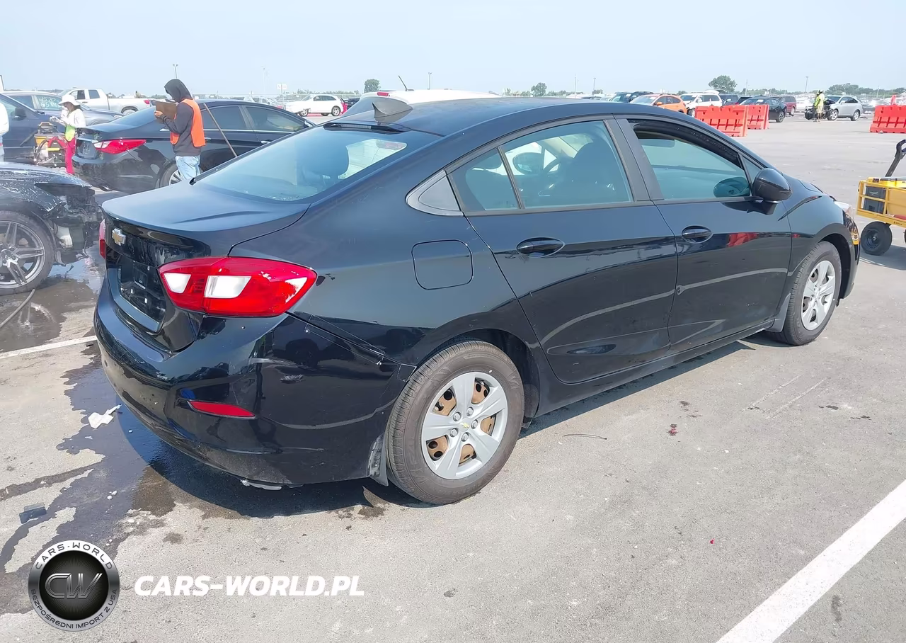 2016 Chevrolet Cruze Ls Auto VIN:1G1BC5SM2G7233353 - 4