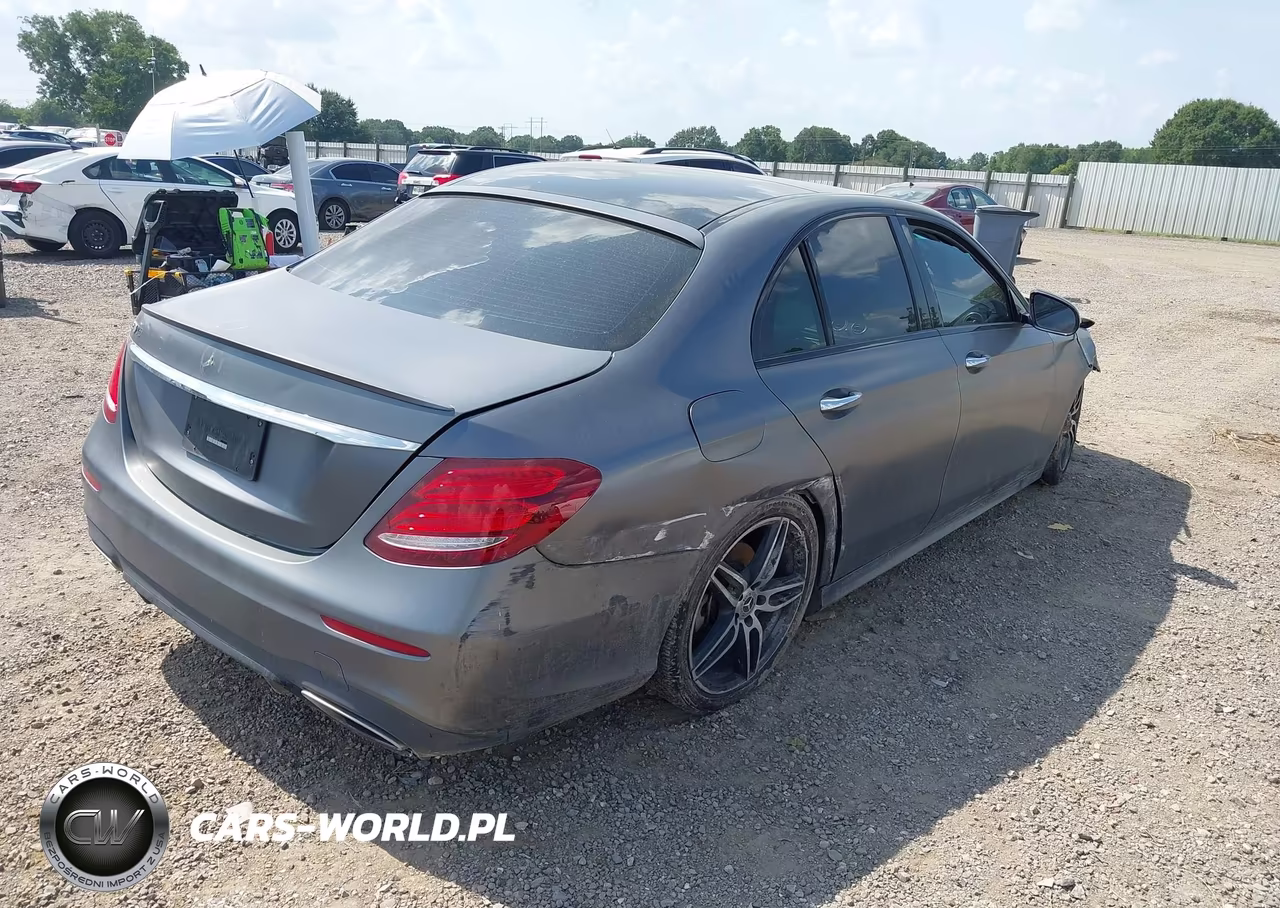 2019 Mercedes-Benz E 300 VIN:WDDZF4JB7KA600174 - 4