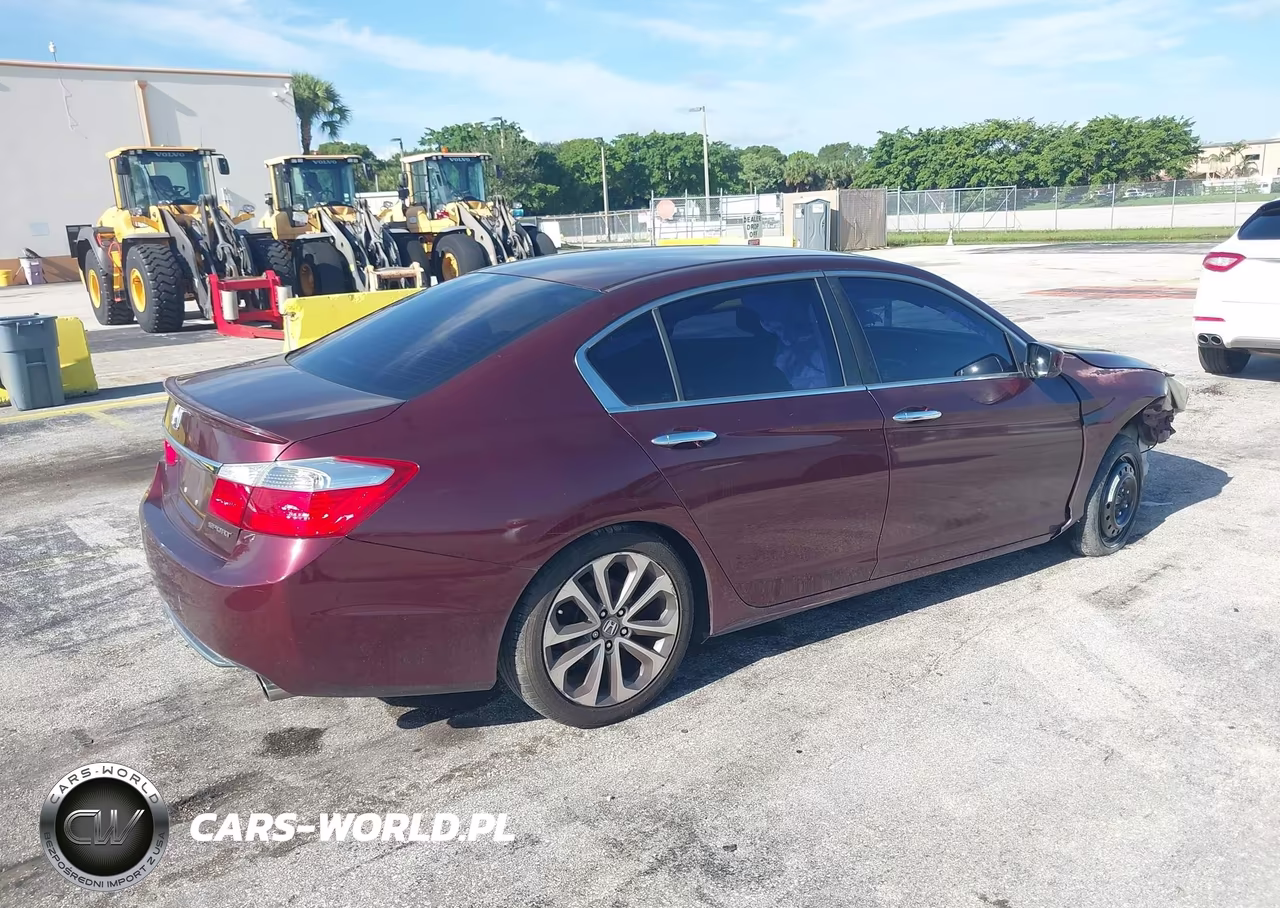 2015 Honda Accord Sport VIN:1HGCR2F52FA049657 - 4