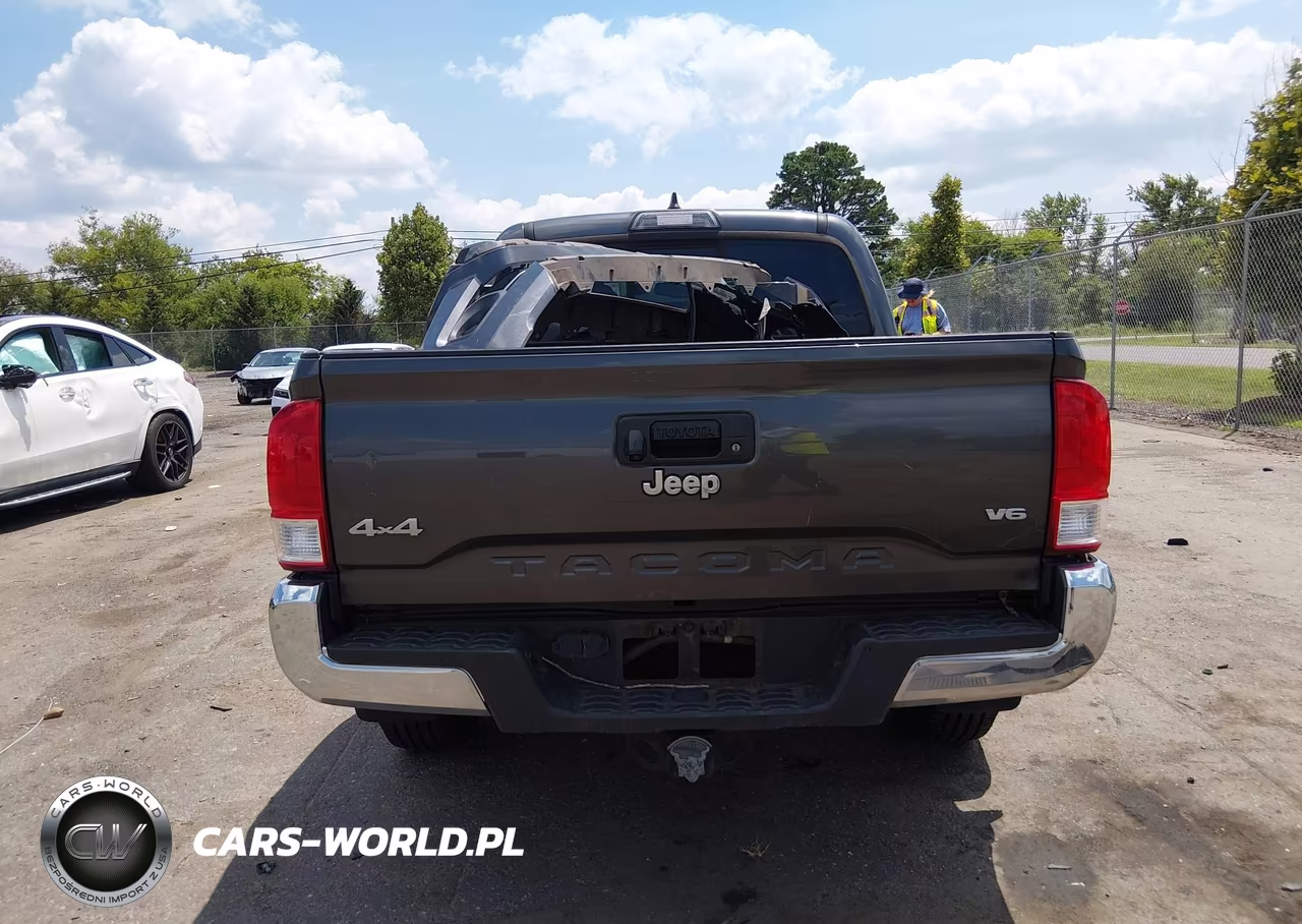 2017 Toyota Tacoma Sr5 V6 VIN:3TMCZ5AN6HM080732 - 16