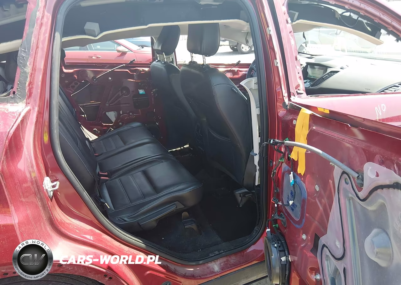 2019 Ford Escape Titanium VIN:1FMCU9J94KUC56992 - 8