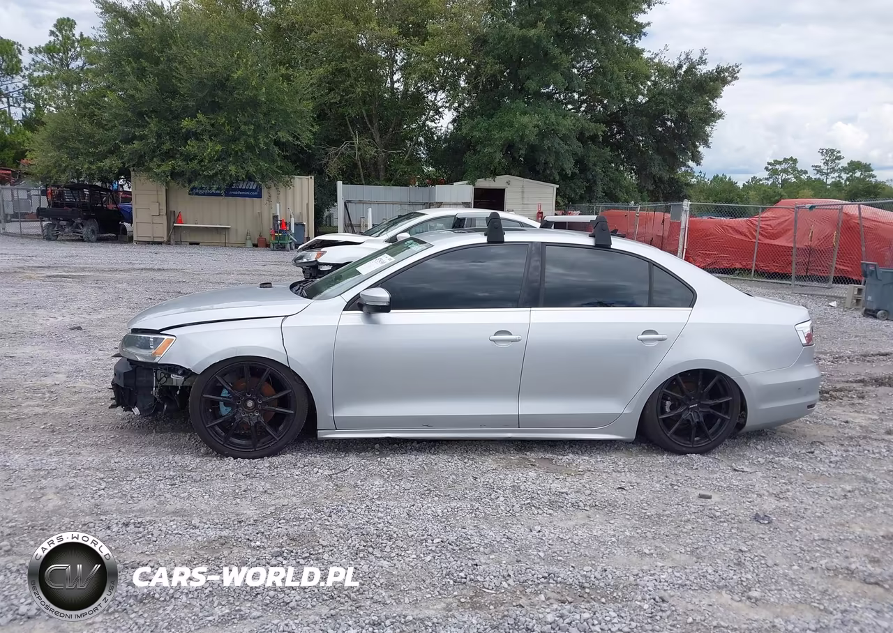 2015 Volkswagen Jetta 1.8T Se VIN:3VWD07AJ0FM333481 - 15