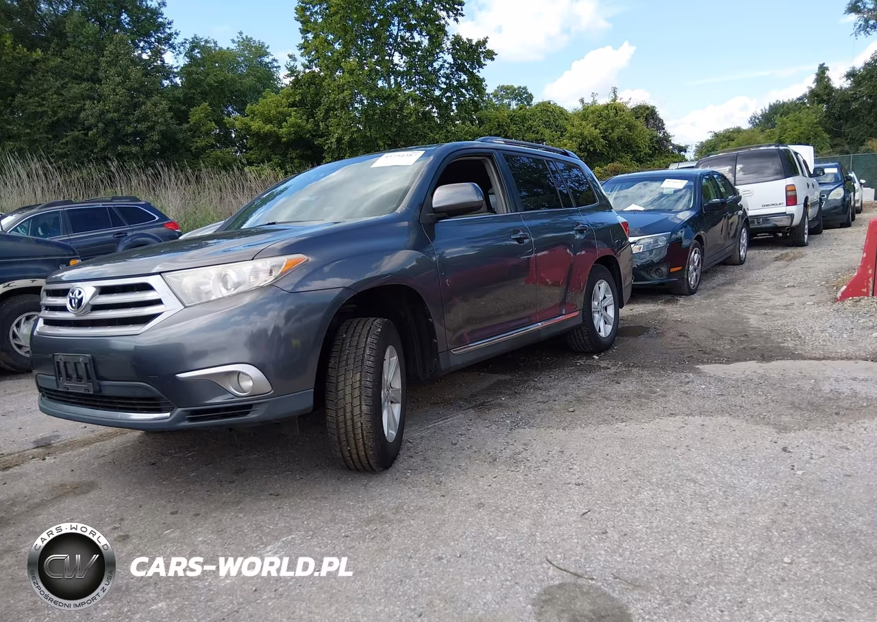 2013 Toyota Highlander Base Plus V6 VIN:5TDBK3EH6DS262269 - 2