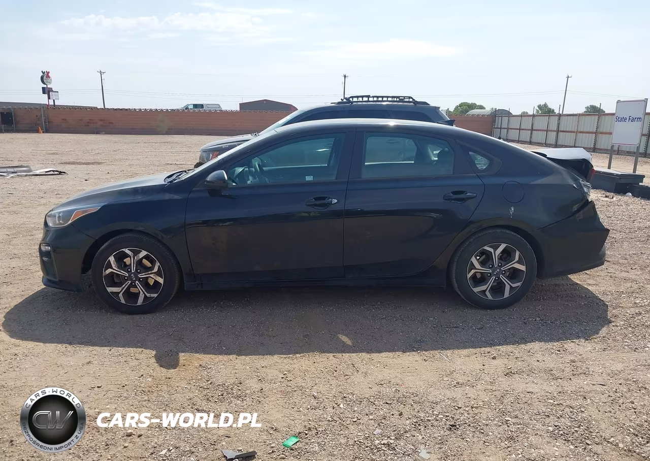 2021 Kia Forte Lxs VIN:3KPF24AD5ME309439 - 14