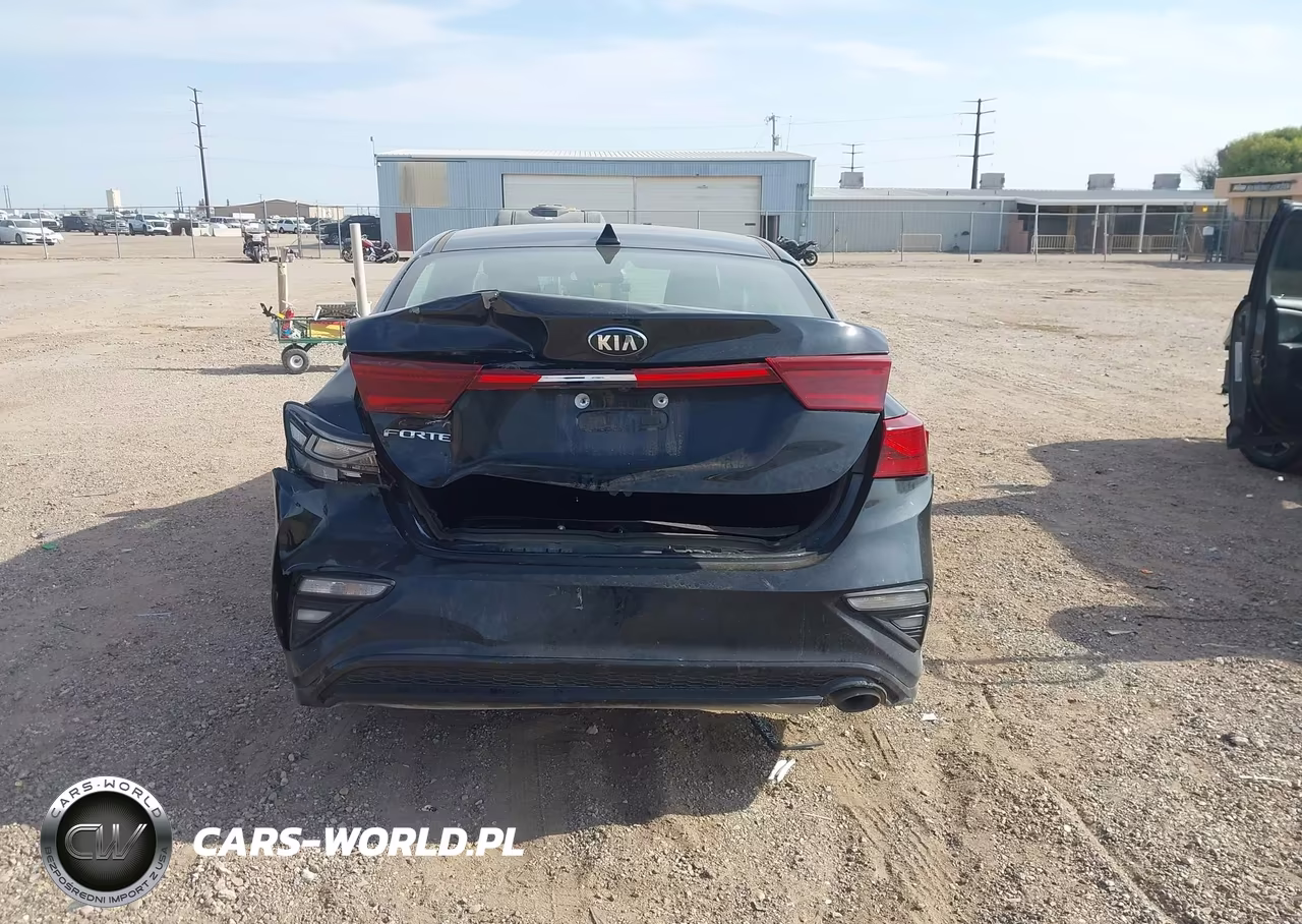 2021 Kia Forte Lxs VIN:3KPF24AD5ME309439 - 16