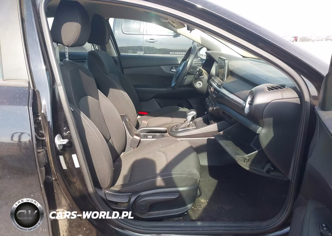 2021 Kia Forte Lxs VIN:3KPF24AD5ME309439 - 5