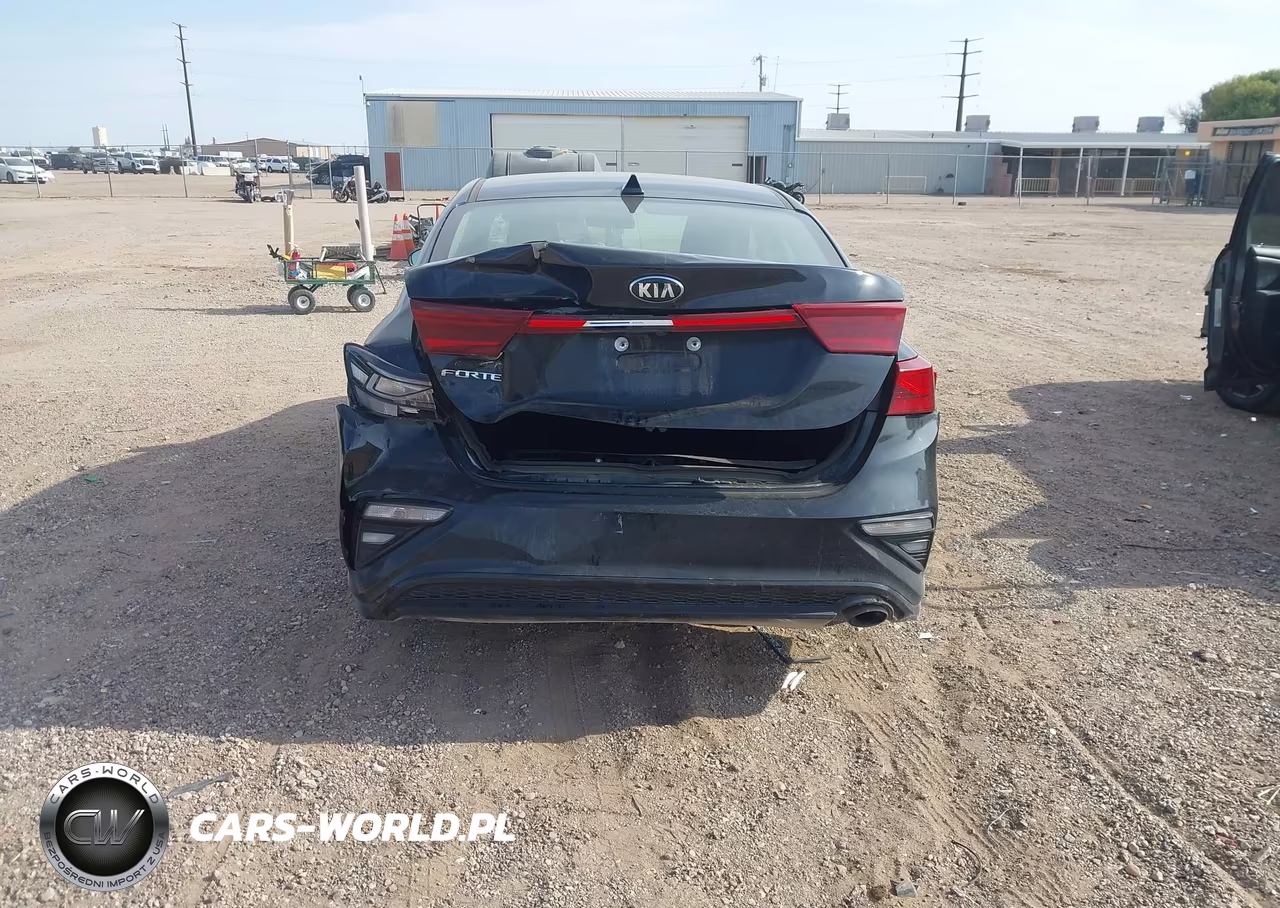 2021 Kia Forte Lxs VIN:3KPF24AD5ME309439 - 6