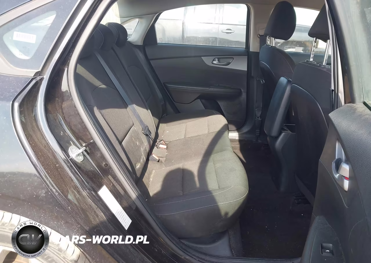 2021 Kia Forte Lxs VIN:3KPF24AD5ME309439 - 8