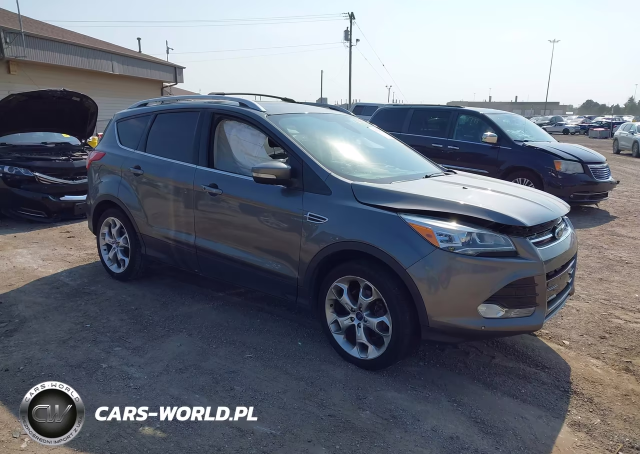 2014 Ford Escape Titanium – zdjęcie 1 z 16