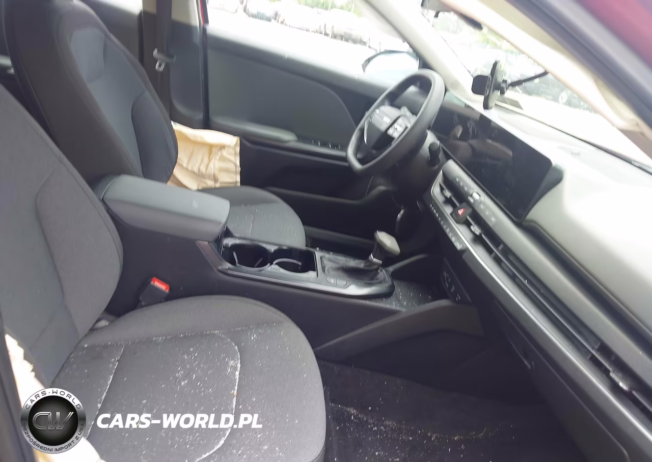 2025 Kia K4 Lxs VIN:3KPFT4DE7SE006127 - 5